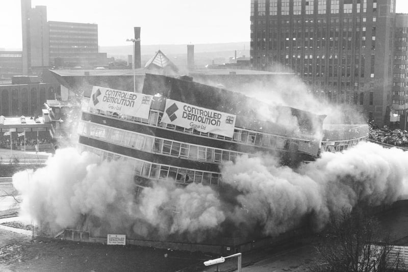 Homes were evacuated major roads closed in February 1990 for Leeds's own big bang - the demolition of the old Telecom House.