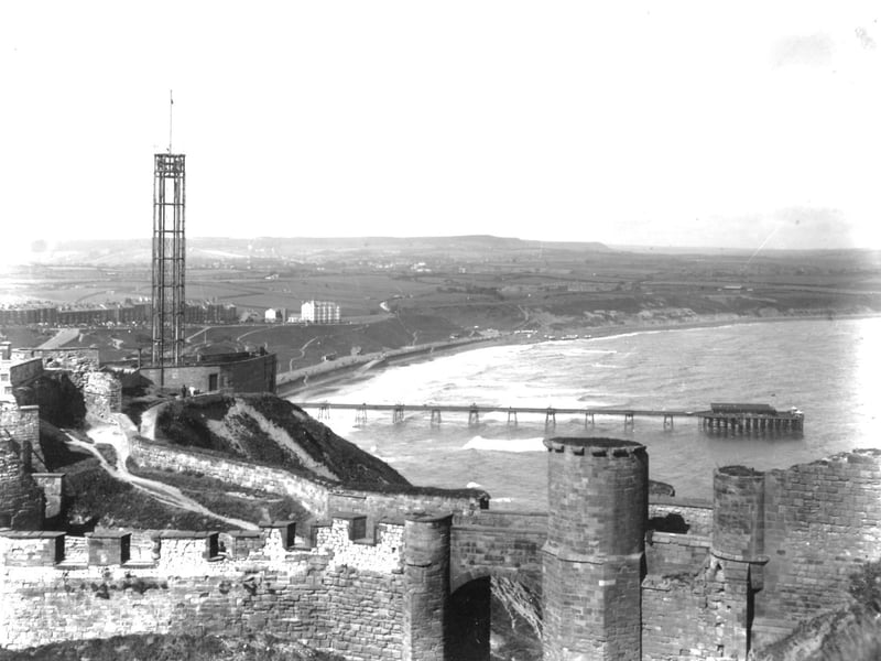 Compared to other piers in the country, such as Brighton and Blackpool, Scarborough’s was a simpler structure, much smaller at only 300m.
