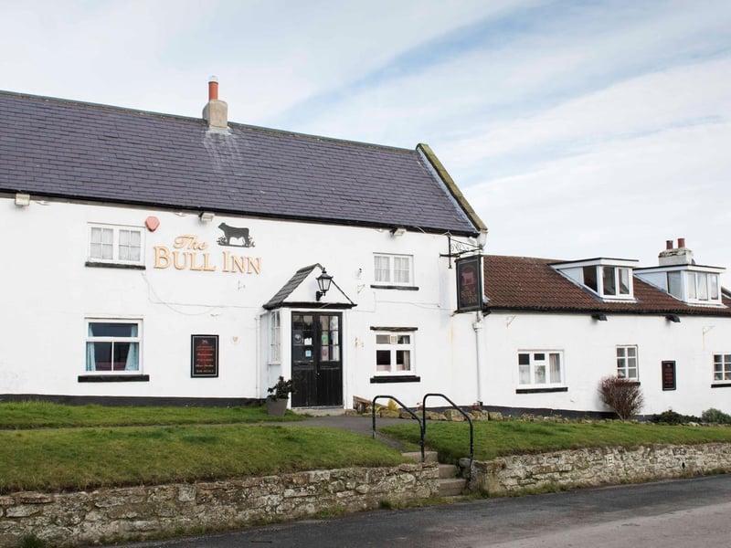 A Trip Advisor review reads: "Had a superb Sunday lunch here last Sunday. Staff lovely and nothing was too much trouble. The food was fresh and well cooked with a good variety of fresh veg. Wouldn't hesitate dining here again."