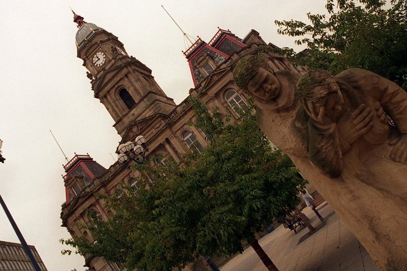 Share your memories of Dewsbury in 1996 with Andrew Hutchinson via email at: andrew.hutchinson@jpress.co.uk or tweet him - @AndyHutchYPN