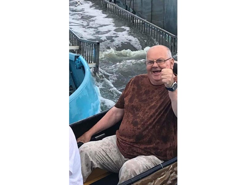 Angela Hurst said: "I would like to say Happy Father's Day to my dad Malcolm Hurst. You're the best love you dad xxx"