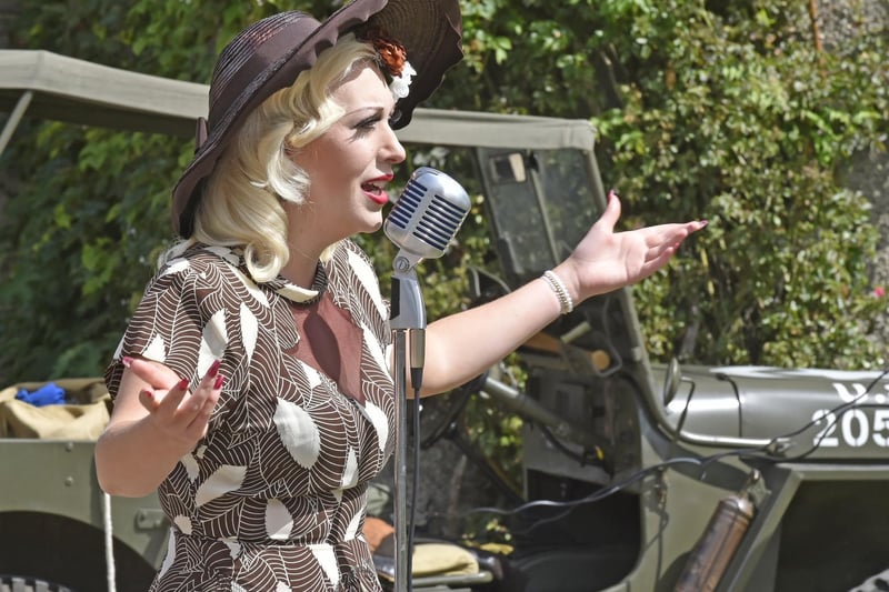 Lotherton Hall hosted Wartime Concerts with the award-winning vocalist Miss Marina Mae over the Father's Day weekend