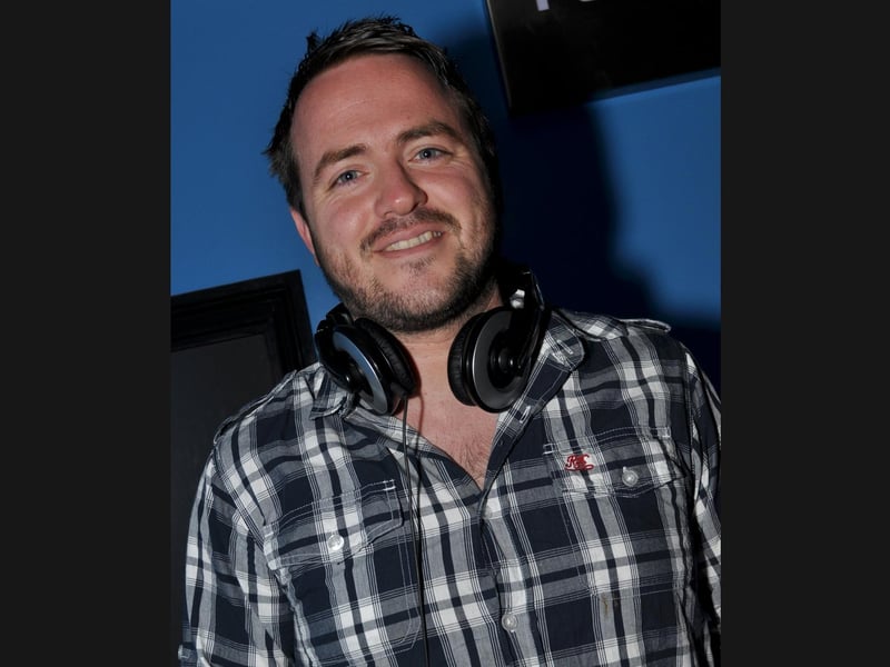 DJ Mark in Blue Lounge.