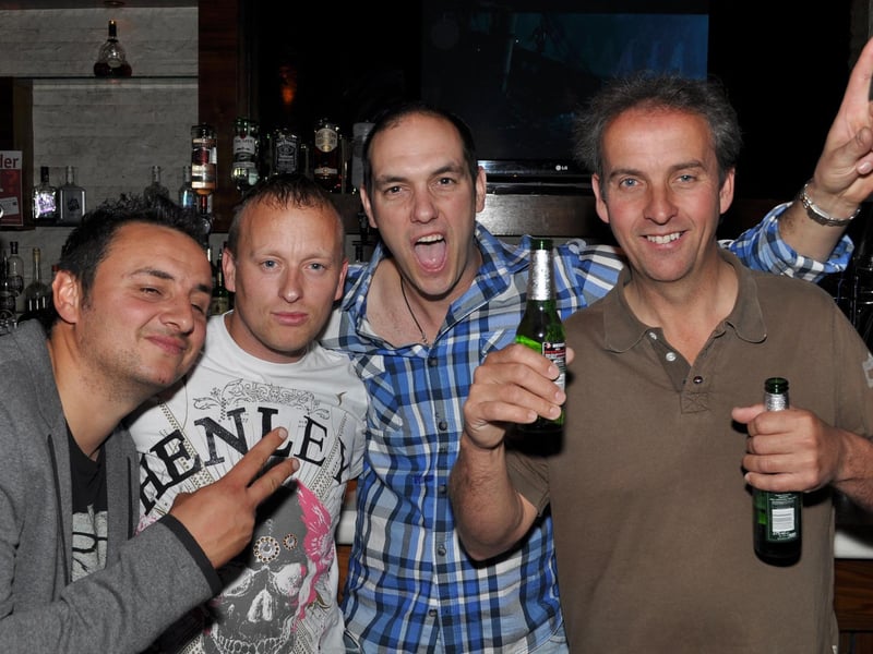 Steve, Andy, Bluey and Dave having a beer in Blue Lounge.