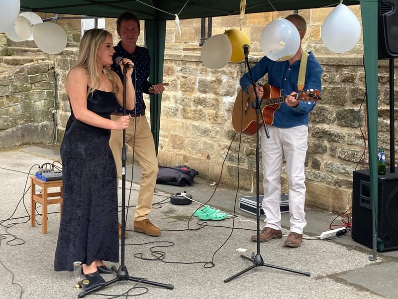 Luke Pearson provided the entertainment.