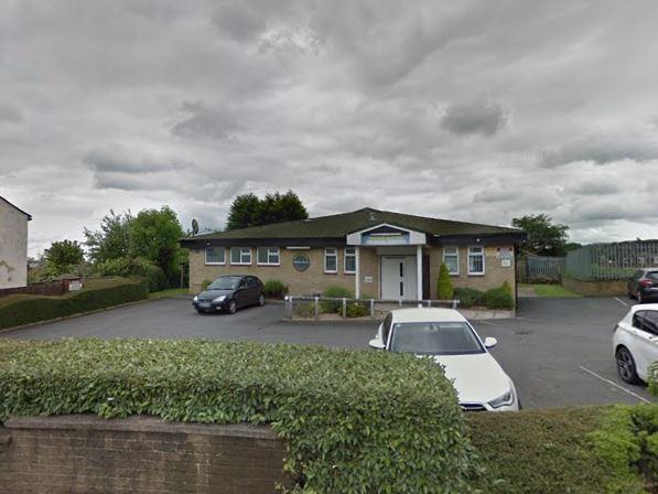 There were 267 survey forms sent out to patients at Dr F Gupta's Practice. The response rate was 38%, with 34 patients rating their overall experience. Of these, 77% said it was very good and 17% said it was fairly good.