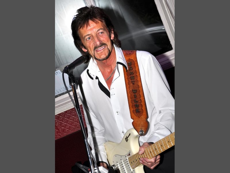 Seen Seaside Danny Wilde 'more than 10 times'.
(We think it still counts if you've only seen him once)