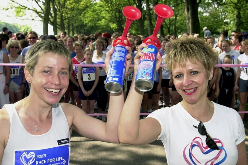 Jane Tomlinson and Tracey Barraclough get the Race For Life underway at Temple Newsam.