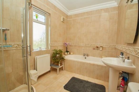 Te house is served by a spacious family bathroom.