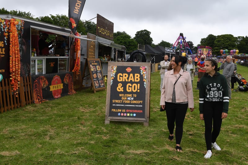26th June 2021
Harrogate Food and Drink Festival.
Pictured visitors view the food stores
Picture Gerard Binks