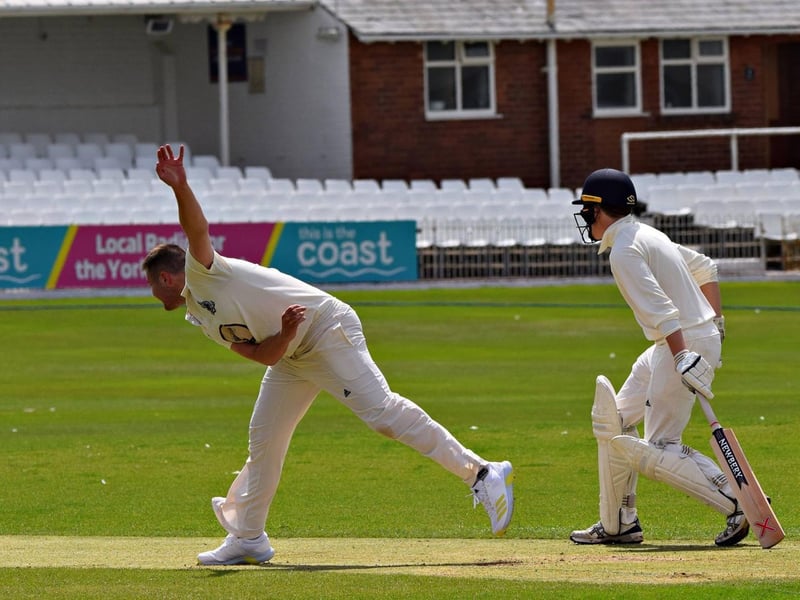 PHOTO FOCUS - Scarborough CC 2nds v Sutton-on-Hull

PHOTOS BY SIMON DOBSON