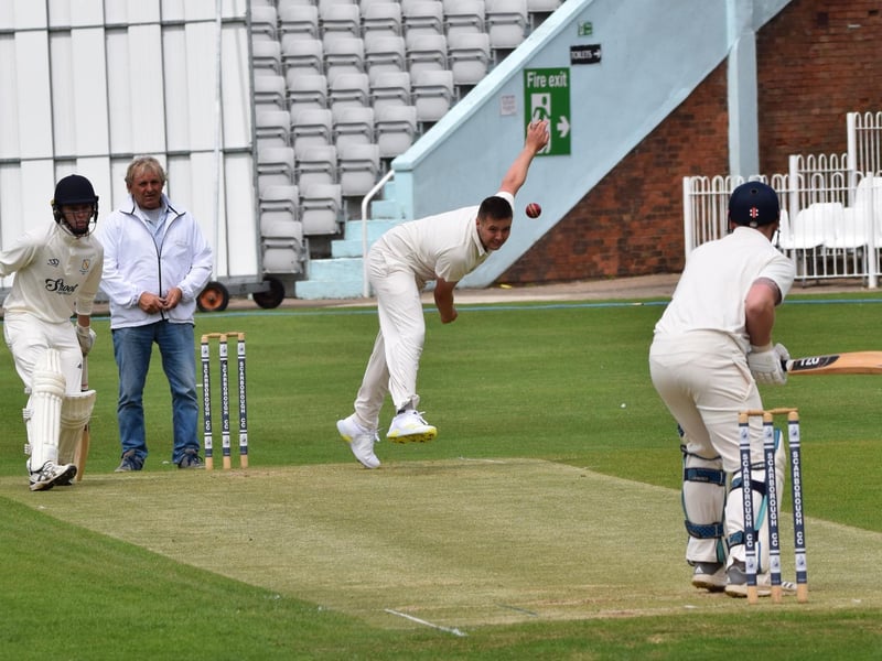 PHOTO FOCUS - Scarborough CC 2nds v Sutton-on-Hull

PHOTOS BY SIMON DOBSON