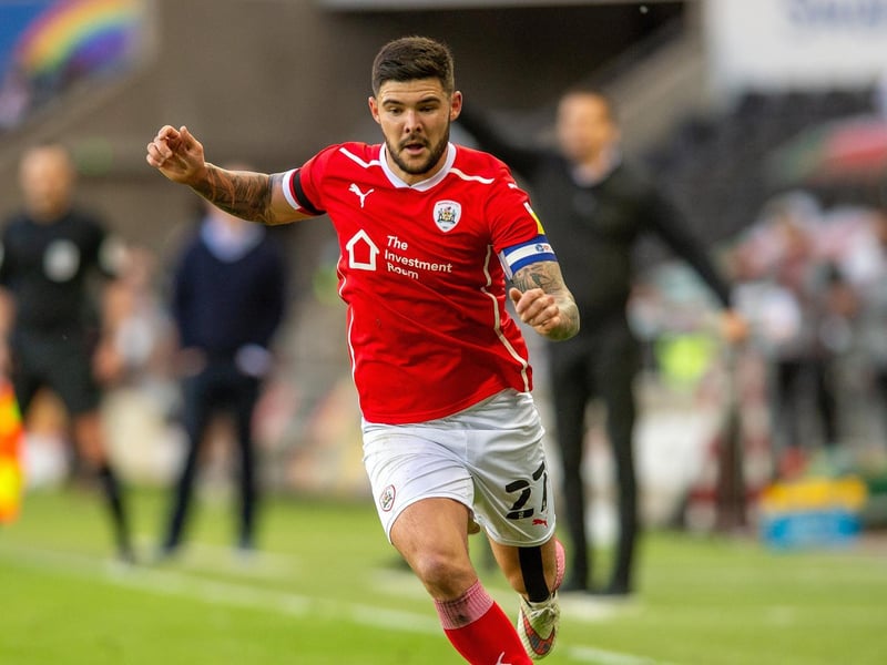 Barnsley skipper Alex Mowatt is set to join West Bromwich Albion on a Bosman this week. (The Athletic)