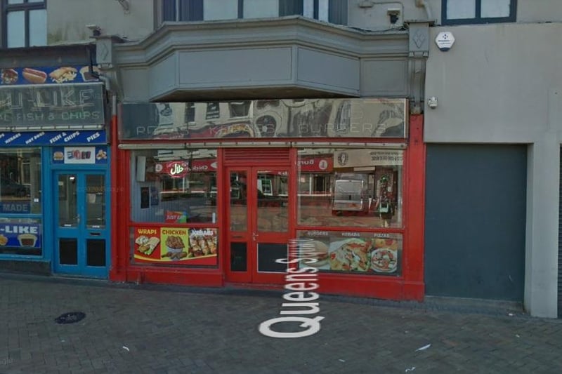Kebab King, 3 - 5 Queen Square, Blackpool, FY1 1QU
DEALS: 10% off when you spend £15
Free delivery when you spend over £20
