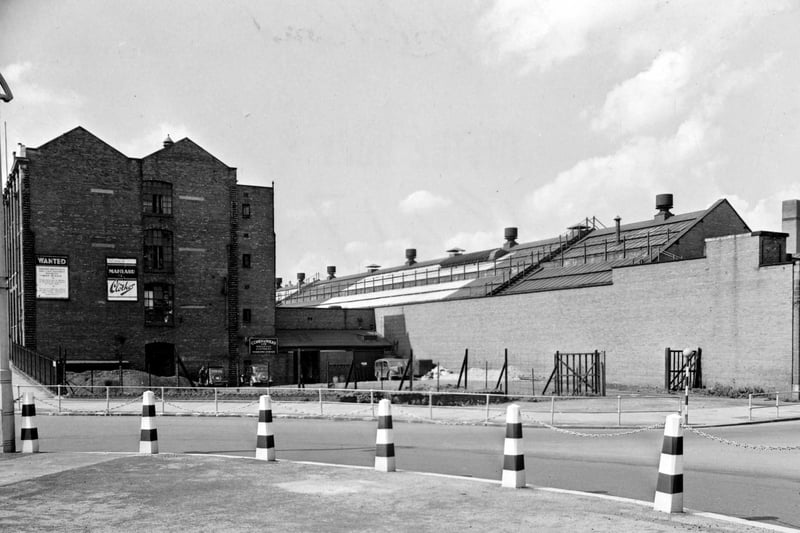 View from roundabout junction with Mabgate showing factory of Cohen and Wilks wholesale clothiers in September 1951.