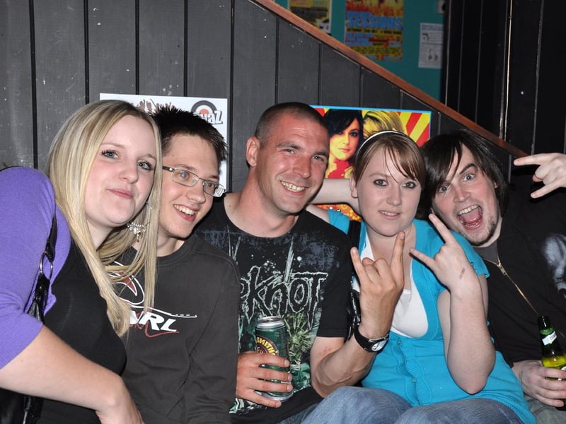 Sarah, Laura, Danny, Steve and Matt in Vivas.