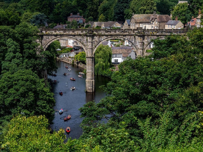 One of the most picturesque towns in Yorkshire, there is a lot in this area to discover. From Knaresborough Castle, rowing down the River Nidd under the historic viaduct to family favourite Mother Shipton’s Cave.