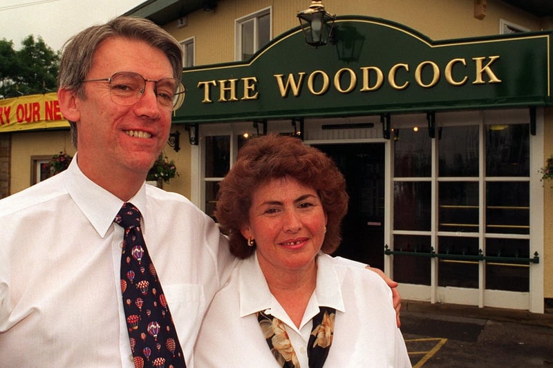 Do you remember Terence and Christine Mudd? They ran The Woodcock pub at New Farnley in June 1997.