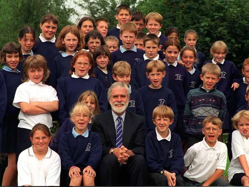 Retiring headteacher David Lofthouse with some of his pupils at New Laithes Junior School.