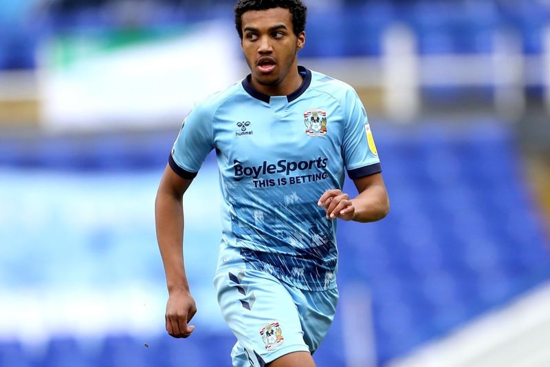 QPR are said to have agreed a deal with Norwich City to bring in defender Sam McCallum on loan. The 20-year-old full-back spent last season on loan with Coventry City, and made 41 Championship appearances for the Sky Blues. (Football Insider)