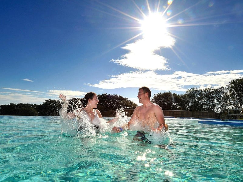 A fun choice for children and adults alike. Alpamare has heated outdoor pools to relax in whilst indoors the wave pool, splash and play area and four slides offer excitement. For adults there is also the wellness spa.