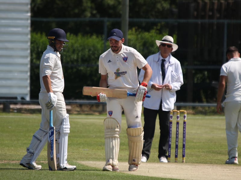 PHOTO FOCUS - Cayton v Bridlington 2nds

Photos by TCF Photography