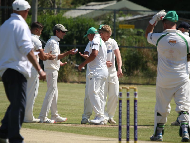 PHOTO FOCUS - Cayton v Bridlington 2nds

Photos by TCF Photography
