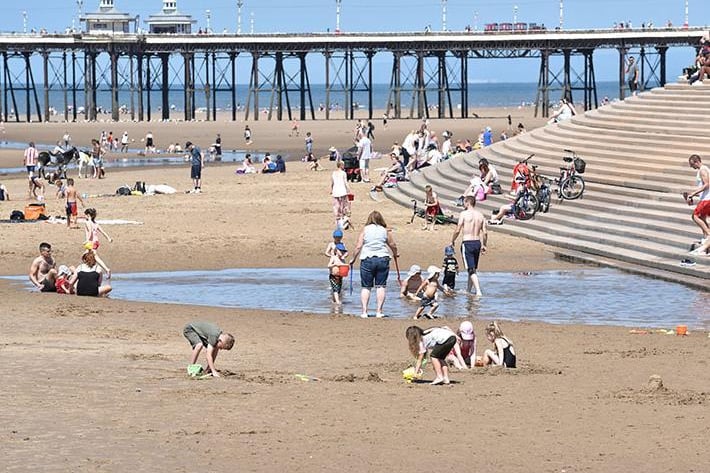 The UK is expected to get even hotter with temperatures predicted to reach a sizzling 32C