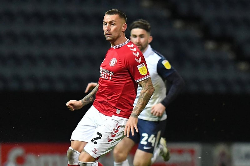 Sheffield Wednesday are said to be keen to re-sign their former player Jack Hunt, and could beat Blackpool and Cardiff to the former Bristol City right-back. (Football Insider)