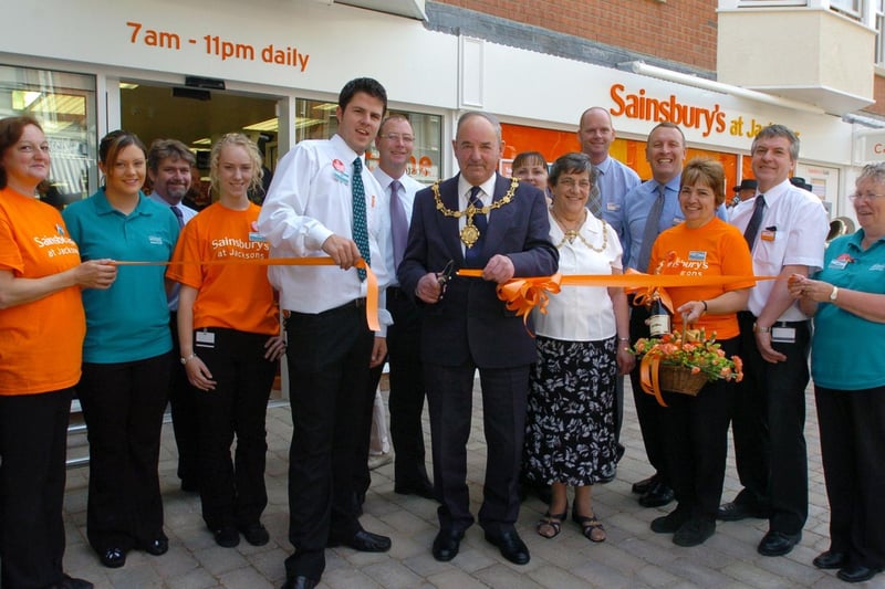 Sainsbury’s at Jacksons was opened by Scarborough and District Mayor Herbert Tindall. He is pictured with store Manager Allen Pepper, Mayoress Annie Tindall, area management and staff of the new store.
