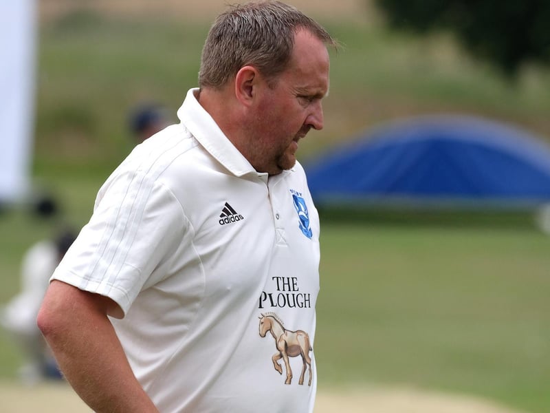 Scalby 2nds bowler Mike Buttery

Photo by Richard Ponter