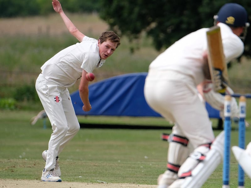 Tom Hendry bowls for the hosts

Photo by Richard Ponter