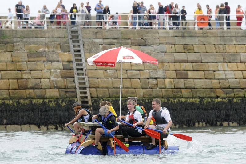 Raft racers having an 'oar-some' time