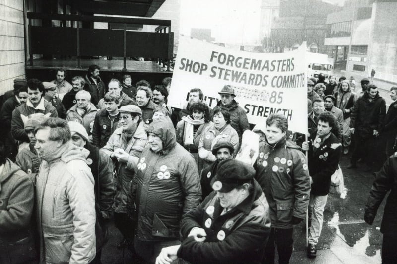Workers at Sheffield Forgemasters returned to work following a 16-week strike in January 1986.