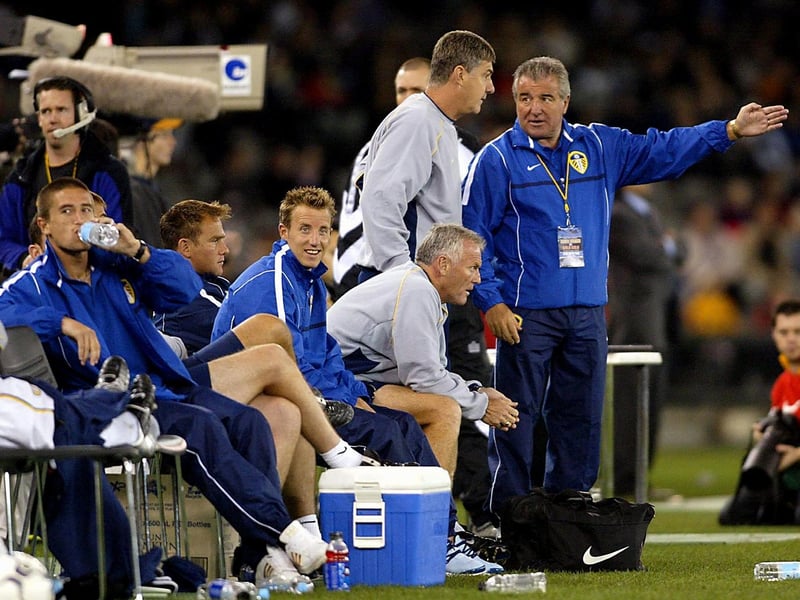 Terry Venables gives instructions during the game.