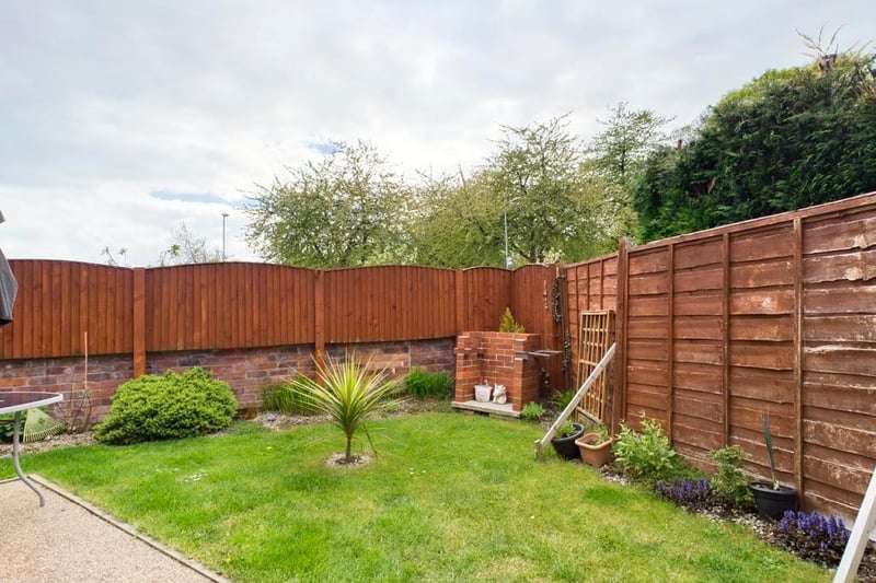 Close to both the M62 and M1, as well as Wakefield city centre and a whole host of local amenities, the house also has a separate garage block with parking.