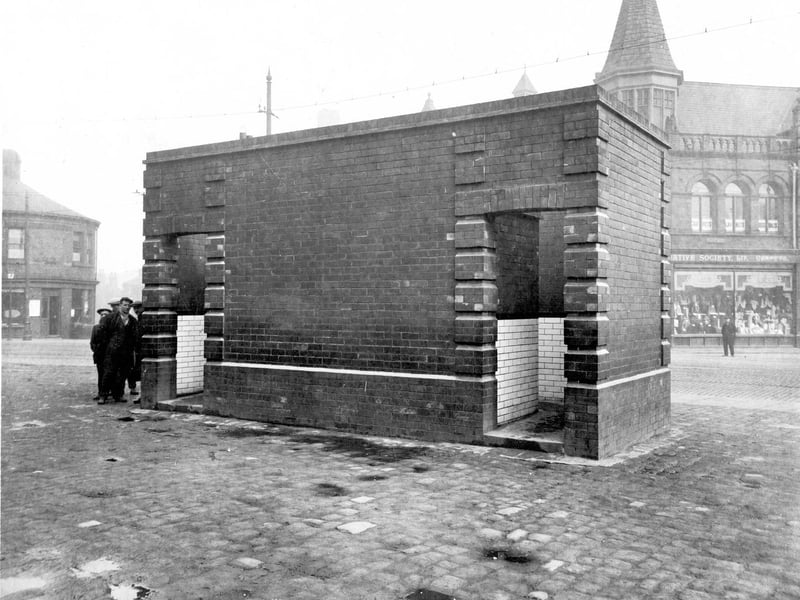 The public toilet on Church Street at Hunslet in April 1927. The Co-operative Society Ltd can be seen on right.
