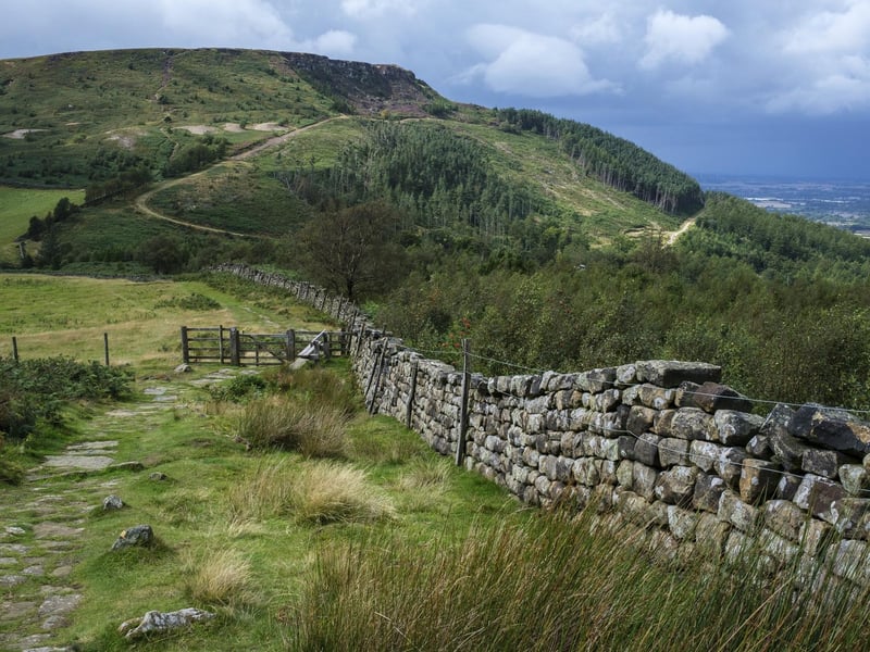 Hiking through the rocks and the moors, this walk is perfect for those who are looking for big sky views. It is a challenging 8-mile hike with plenty of steep uphills to undertake. But walkers will be rewarded with an eagle-eye view of North Yorkshire as you meander through the rocky crags.