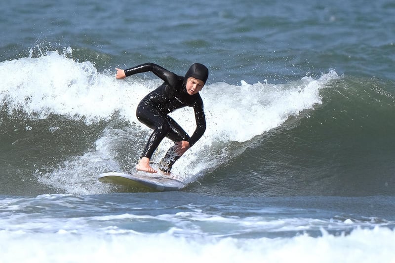 At Cayton Bay in Scarborough, surfers and kitesurfers alike can enjoy some of the best waves in the area, as well as plenty of flat spots – and thanks to its reef break, rather than a shore break, those looking to enjoy kitesurfing can enjoy much cleaner sets.