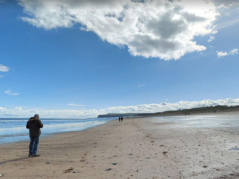 Opposite the village Marske-By-The-Sea, Marske Sands is a large beach just short of an hour and a half away from Leeds. The vast open space on this beach makes it perfect for a number of sports, with many using it to try surfing, boating and fishing all year round. Marske Sands is a dog friendly beach.