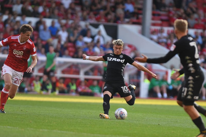 Ezgjan Alioski lets fly to score the second goal.