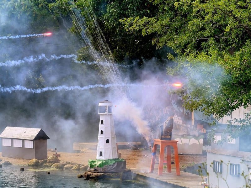 Attack on the enemy harbour.