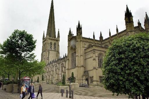 Wakefield Cathedral in 2002