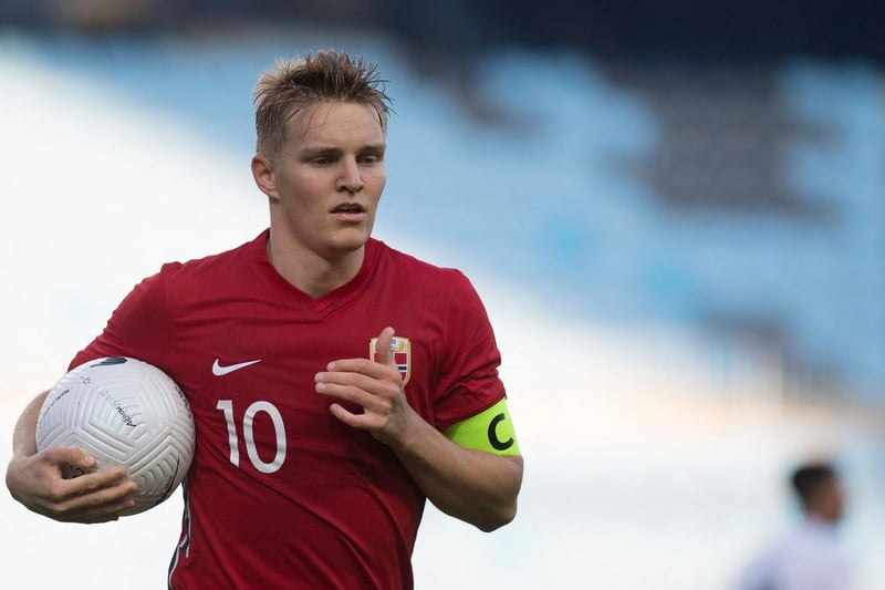 Real Madrid are ready to offload 22-year-old Norway international midfielder Martin Odegaard this summer and Arsenal are ready to pounce for a player who was on loan at the Gunners for the second half of last season. (Goal).