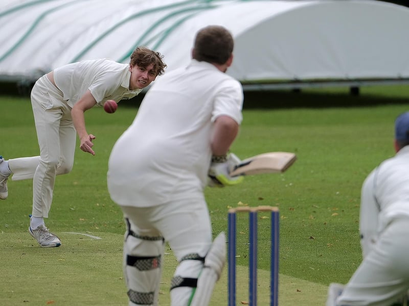 PHOTO FOCUS - Wykeham 3rds v Flamborough

Photos by Richard Ponter