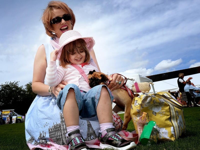 Louise and Darcey McDonagh with Thelma the dog.