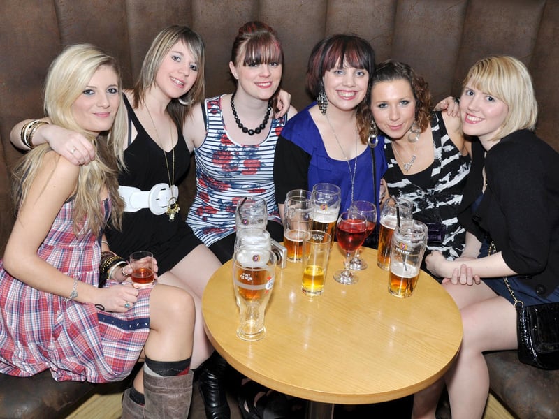 Olivia, Kelly, Cath, Charlotte, Holly and Amanda.