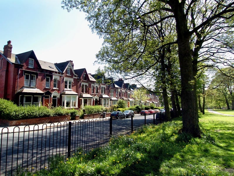 Chapel Allerton South & Chapeltown recorded 52 cases, that’s a rate of 509.1. It’s down 5.5% from the previous week.