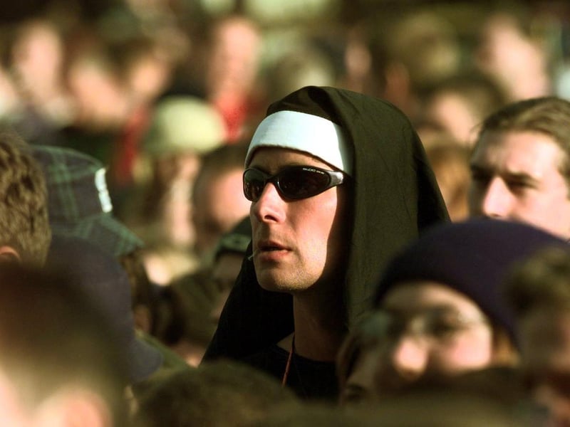 A face in the crowd during the Fun Lovin' Criminals set in August 1999.