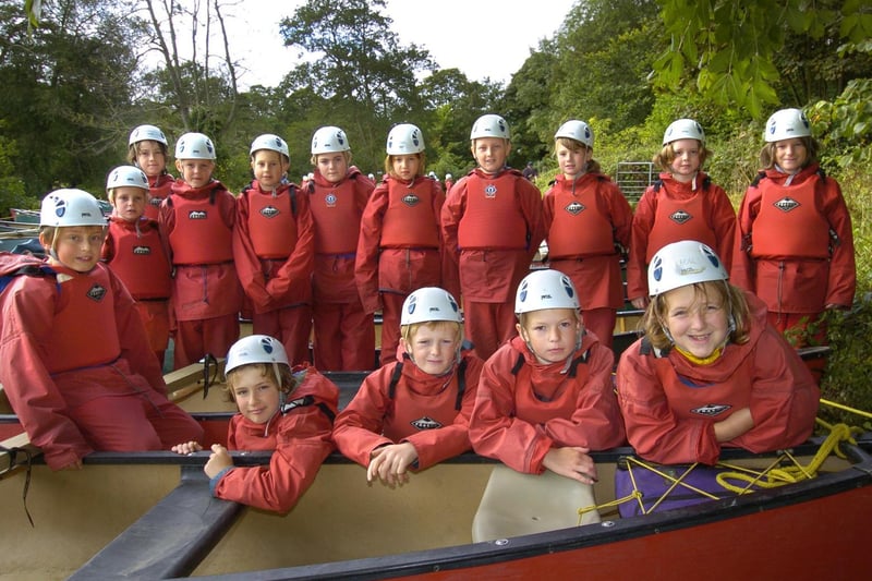 Lealholm School have a day of fun on the Esk with East Barnby outdoor education centre.